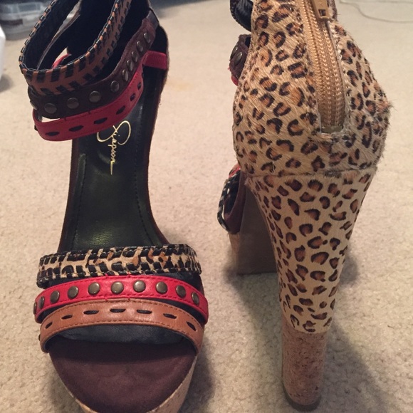 Jessica Simpson heels - Picture 2 of 3